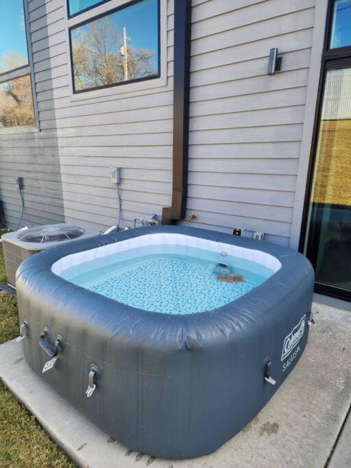 Luxury Condo - Hot Tub - Views Omaha Exterior foto